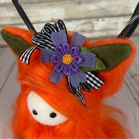 Highland Cow Coo Gnome Orange Fur Daisy Black White Purple Handmade Home Decor - Picture 7 of 12